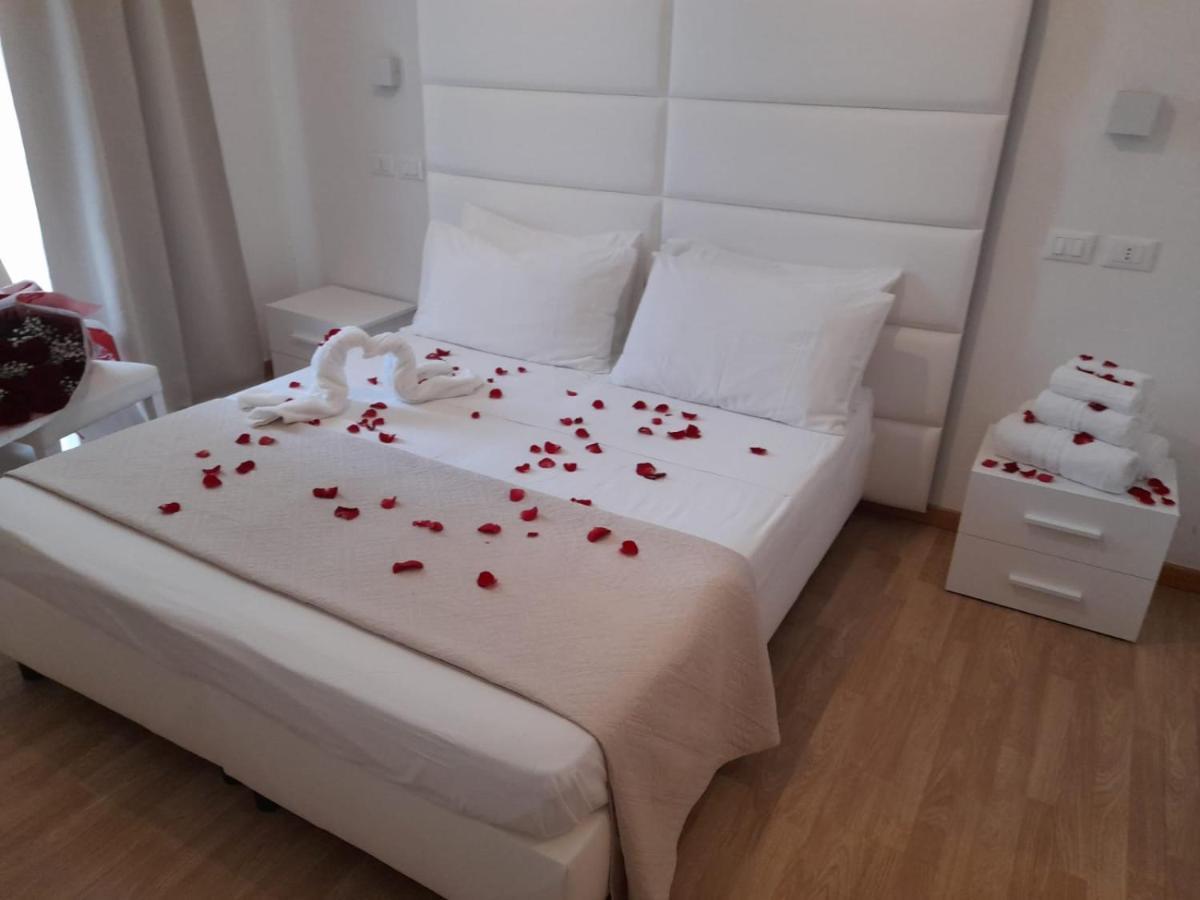 Hotel Calypso Remix Paestum Dış mekan fotoğraf
